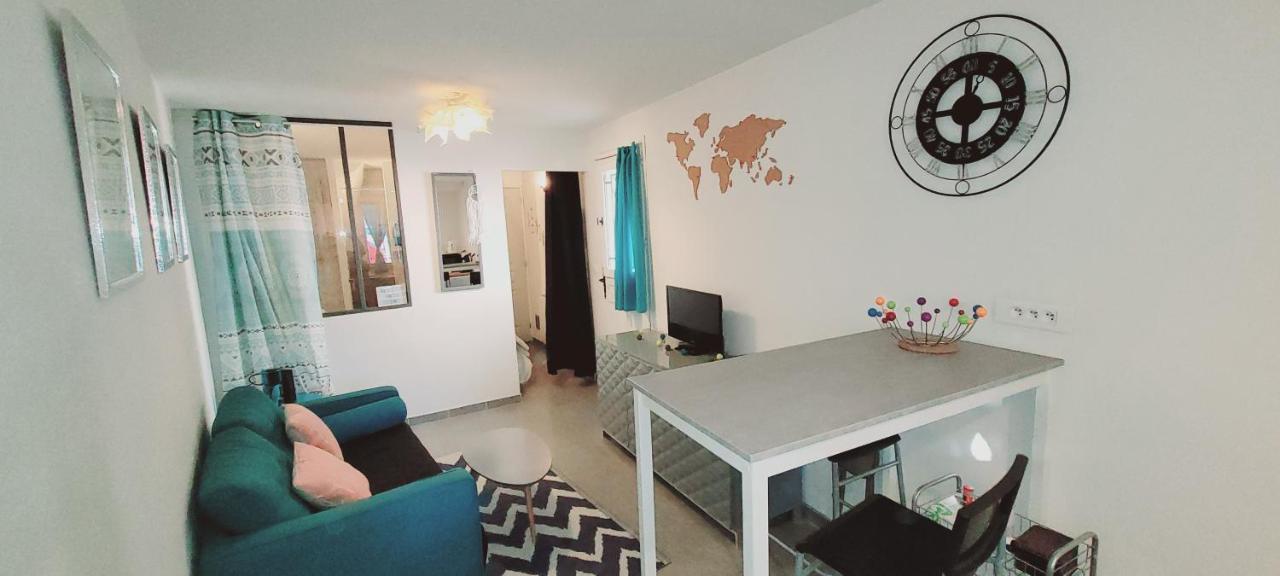 Апартаменты Cosy Corner Л'Иль-сюр-ла-Сорг Экстерьер фото