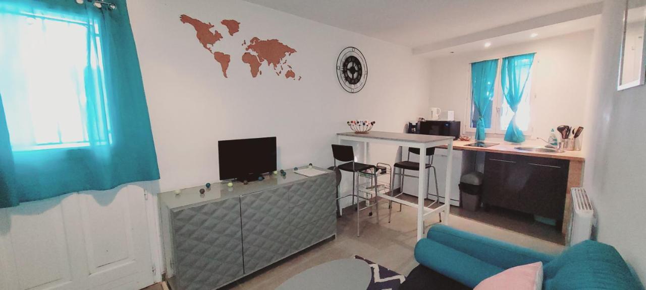 Апартаменты Cosy Corner Л'Иль-сюр-ла-Сорг Экстерьер фото