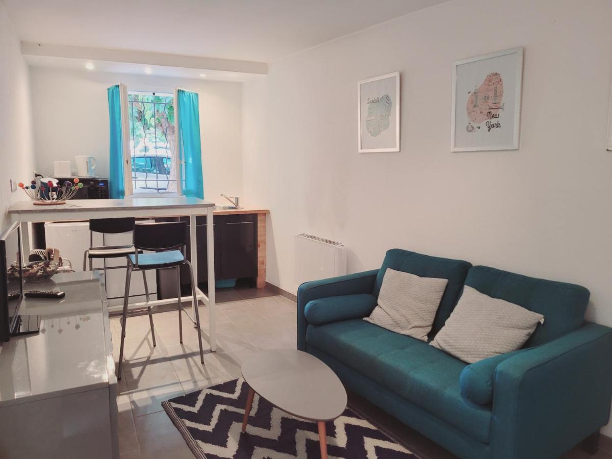 Апартаменты Cosy Corner Л'Иль-сюр-ла-Сорг Экстерьер фото