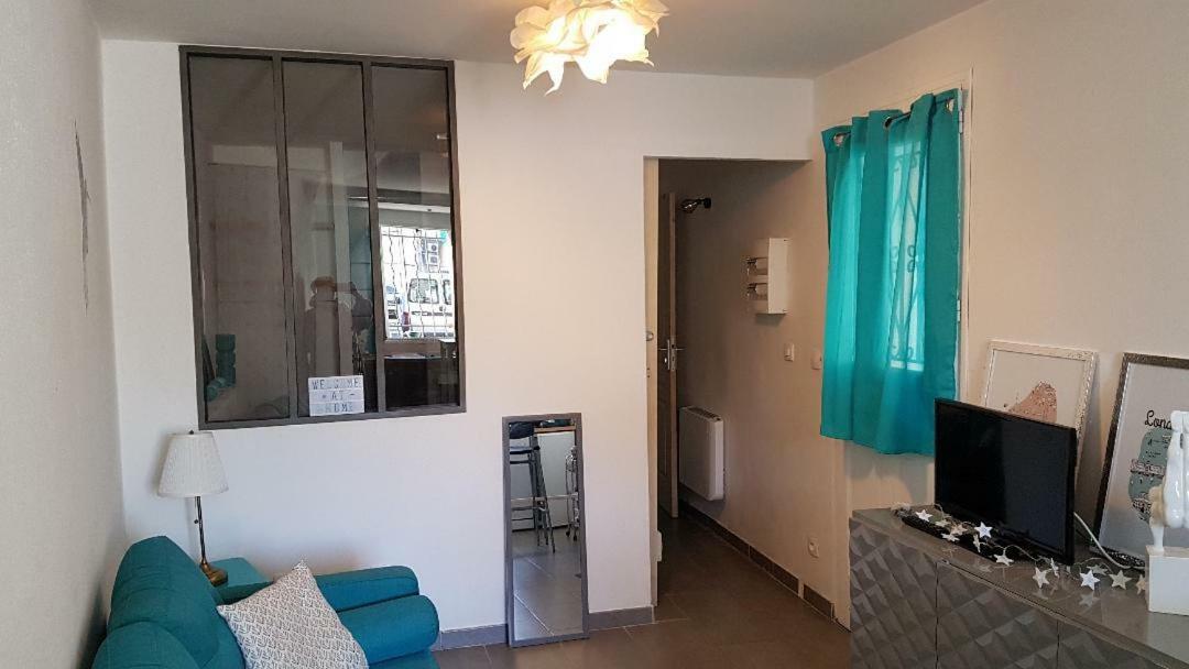 Апартаменты Cosy Corner Л'Иль-сюр-ла-Сорг Экстерьер фото